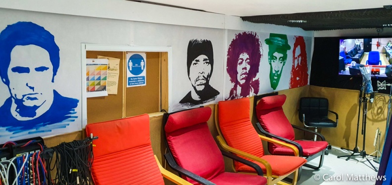 Wall-Murals-10-of-10.jpg
